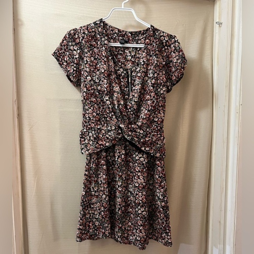 MC BOGO two Piece floral dress size xs removable jacket cute midi sleeveless ⚫️
